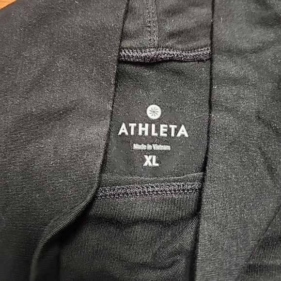 Athleta Take The Heat Turtleneck in Black HEAT-GENERATING Size XL #152477 - Picture 2 of 12